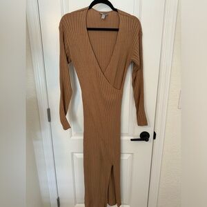 Knit long sleeve dress